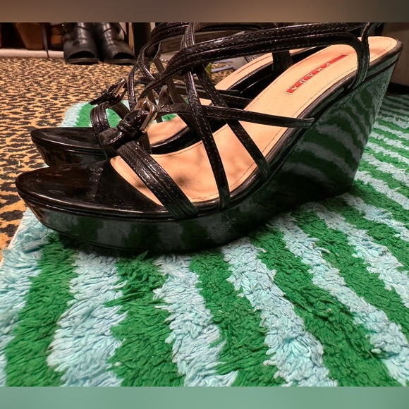 PRADA WEDGE STRAPPY LUXURIOUS SHOES US 8 BLK PATTON LEATHER NEW - Picture 4 of 10